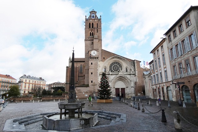 Saint-Étienne Cathedral in Toulouse, France