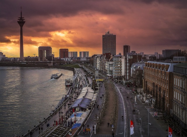 Rhine Promenade in Düsseldorf, Germany