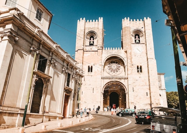Lisbon Cathedral (Se de Lisboa) in Lisbon, Portugal
