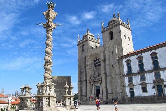 Porto Cathedral (Se do Porto) in Porto, Portugal