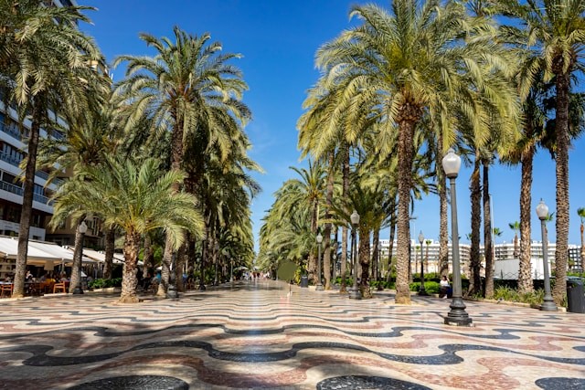 Explanada de España in Alicante, Spain