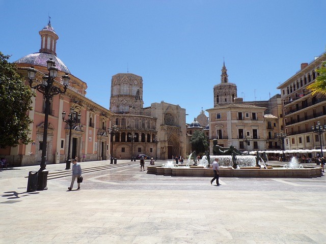 Plaza de la Virgen in Valencia, Spain