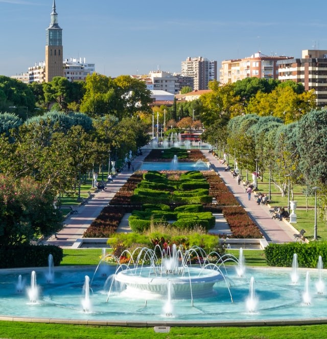 Parque Grande José Antonio Labordeta in Zaragoza, Spain