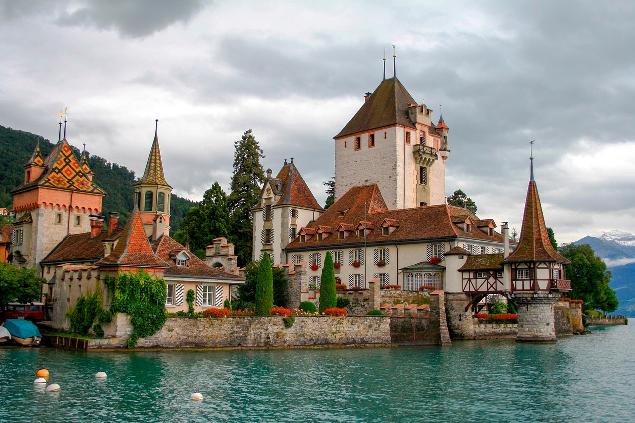 Neuchatel – top attractions and things to do